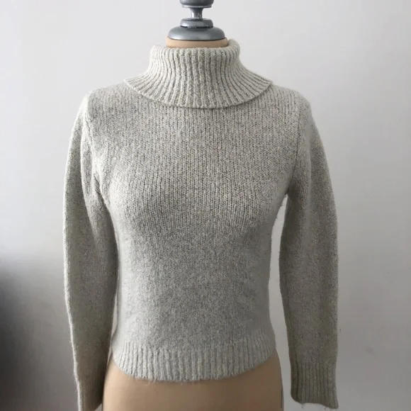 BRANDY MELVILLE sweater gray EUC - Picture 1 of 3